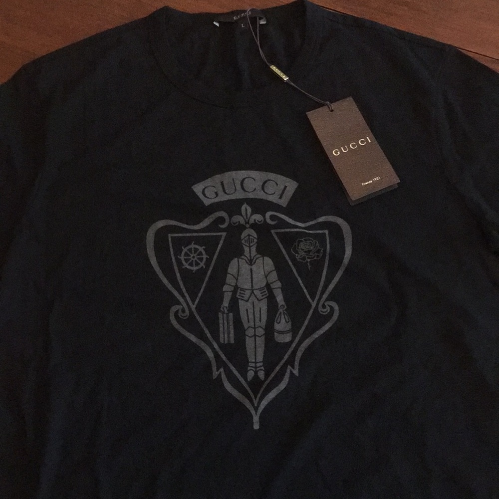 Gucci shirt